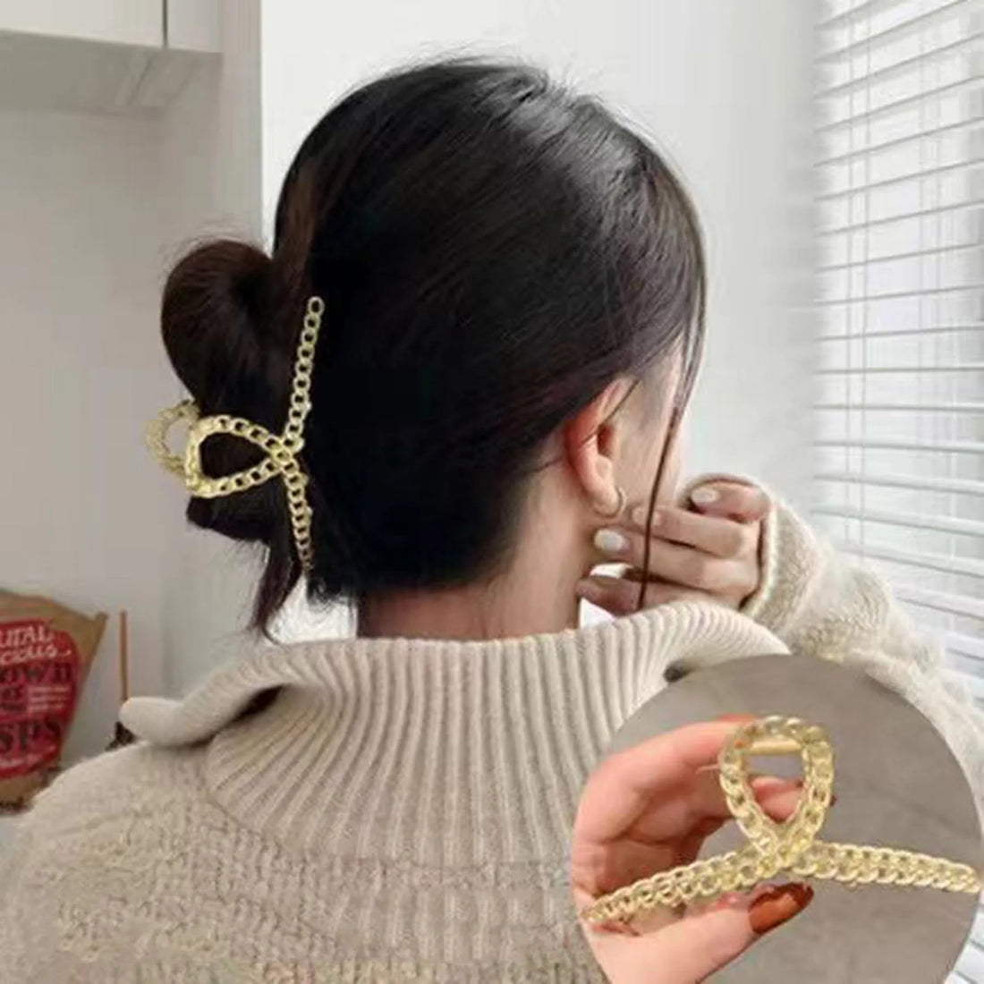 Women Geometric Hair Claw Girls Clamps Metal Hair Crab Cross Hair Clips Elegant Twist  Headband Hairpin Fashion Hair Accessories
