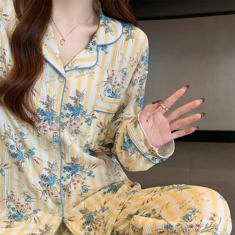 Spring and Autumn New Women's 2025 Printed Wrinkled Cloth Pajamas Girls Long-Sleeved Sweet Small Flowers Pajamas Homewear Set
