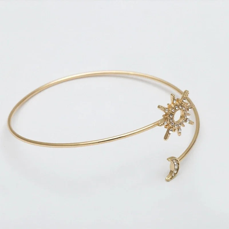Vintage Simple Adjustable Upper Arm Cuff Bracelet Glossy Gold Plated Metal Armlet for Women Minimalist Open Armband Body Jewelry