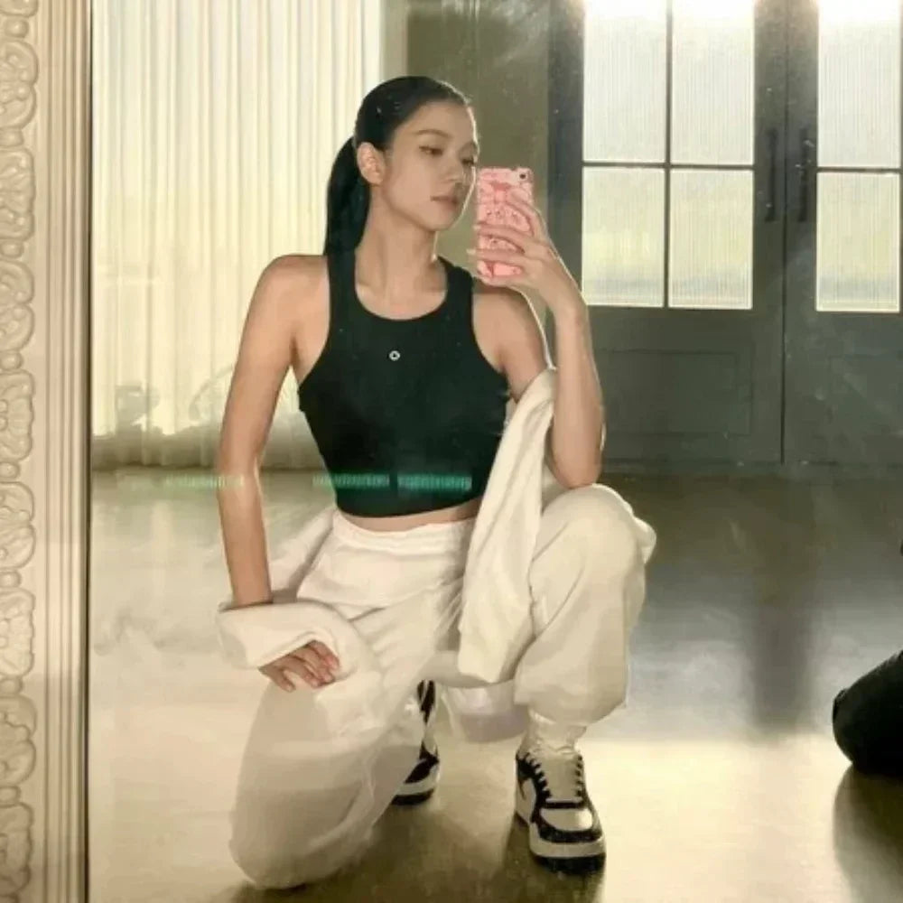 AL Yoga Tank halter Top Women Aspire Knitted Vest Sleeveless Seamless Short Workout Sports Gym Y2K Top Fitness Running Slim Vest