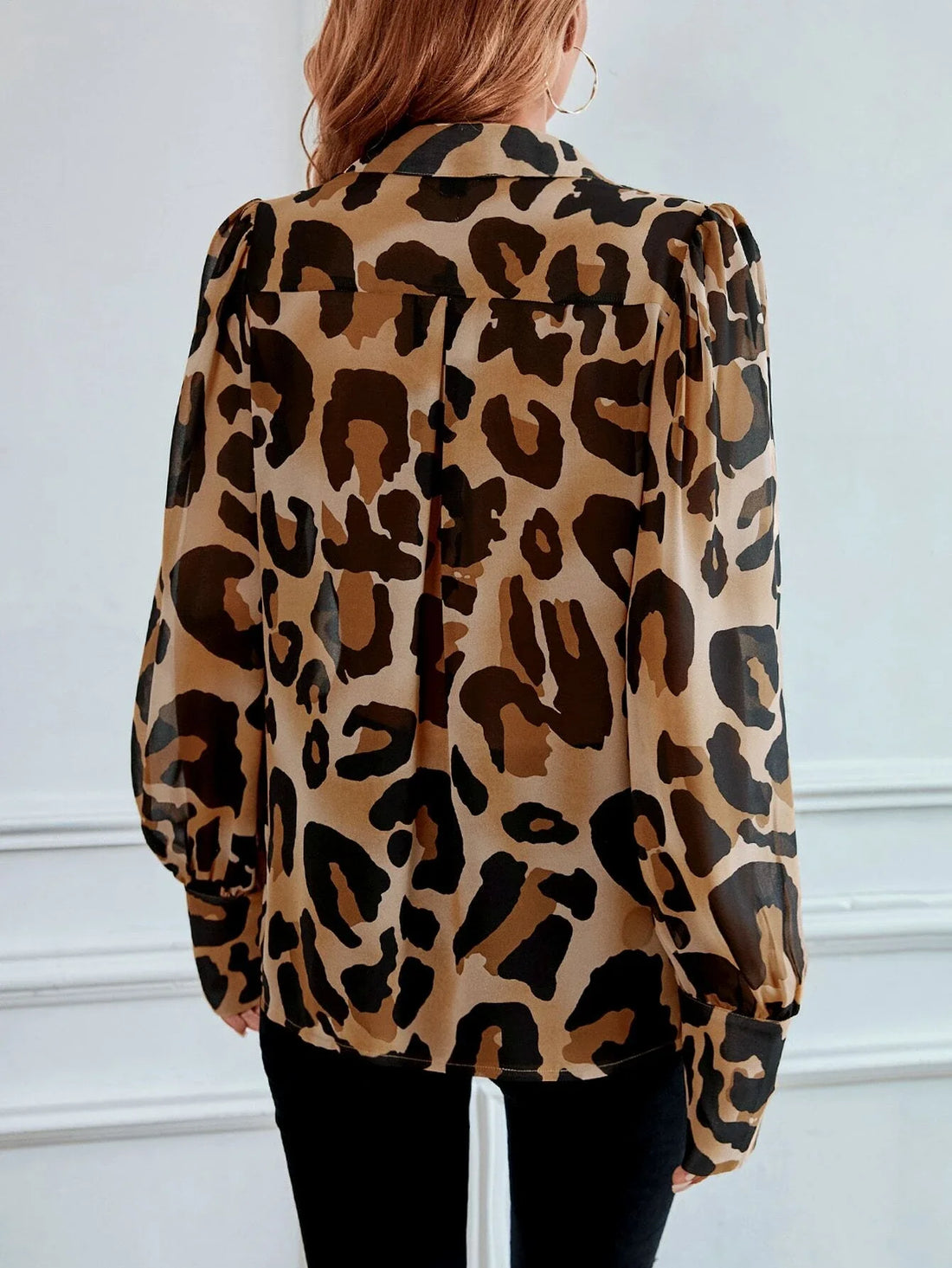 Spring and autumn ladies full print leopard print lapel shirt  long-sleeved blouse  suitable for commuting work leisure office b
