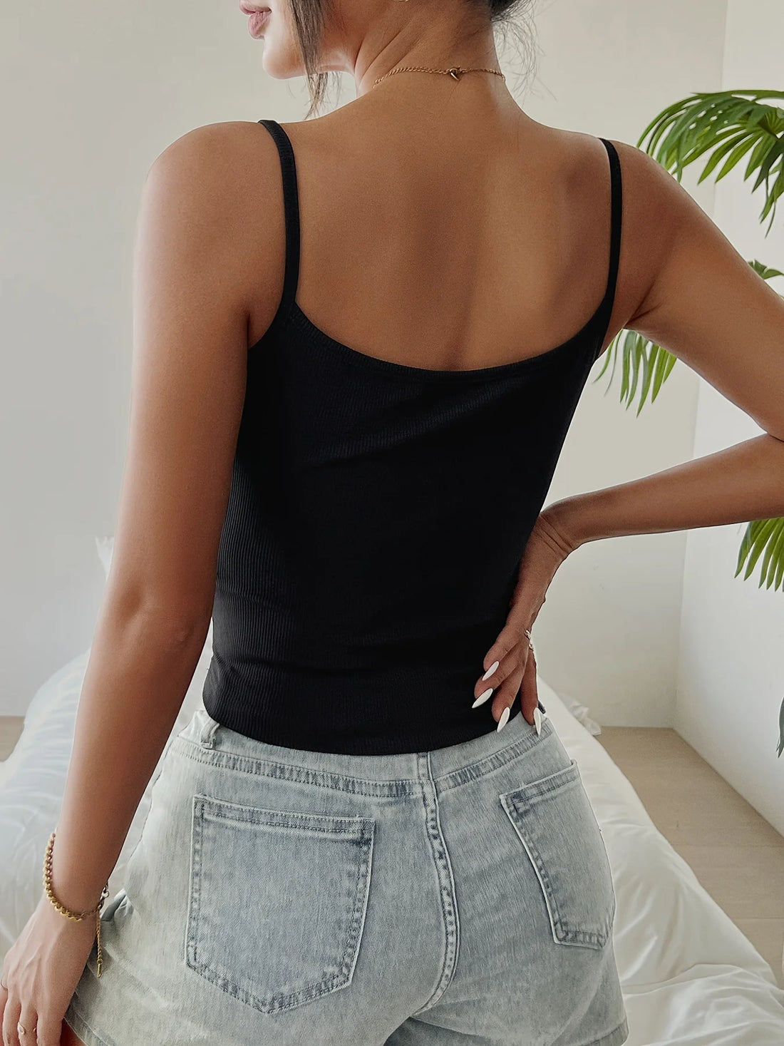 2025 Top Women's Tank Tops Sexy  Square Neck Sleeveless Camisole Y2K Button Down Spaghetti Strap Crop Summer Beach Party T-shirt