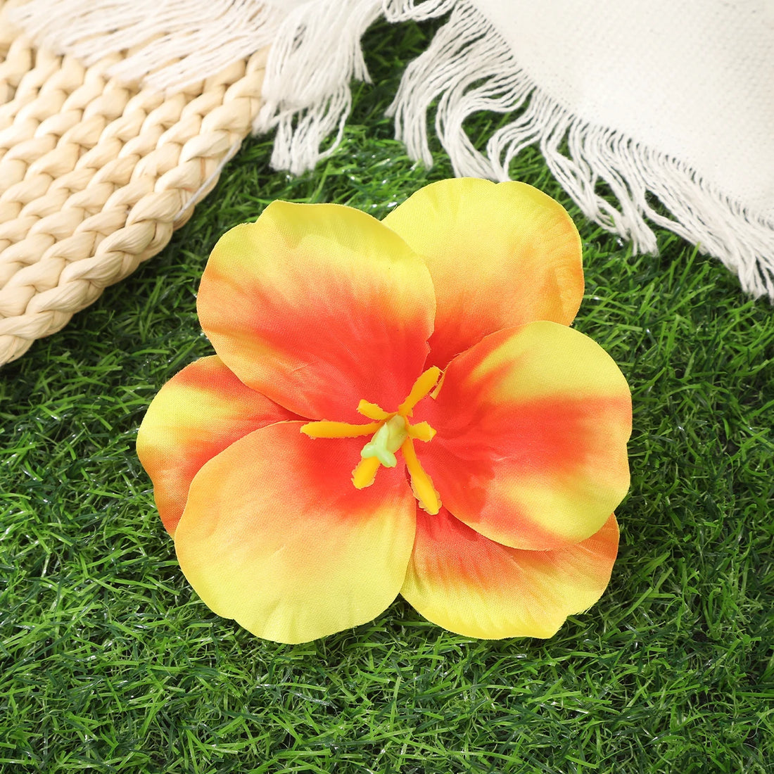 AWAYTR Hawaiian Flower Hair Clip For Women Girls Romantic Bohemian Flower Side Bangs Clip BB Hair Clips Hair Accessories