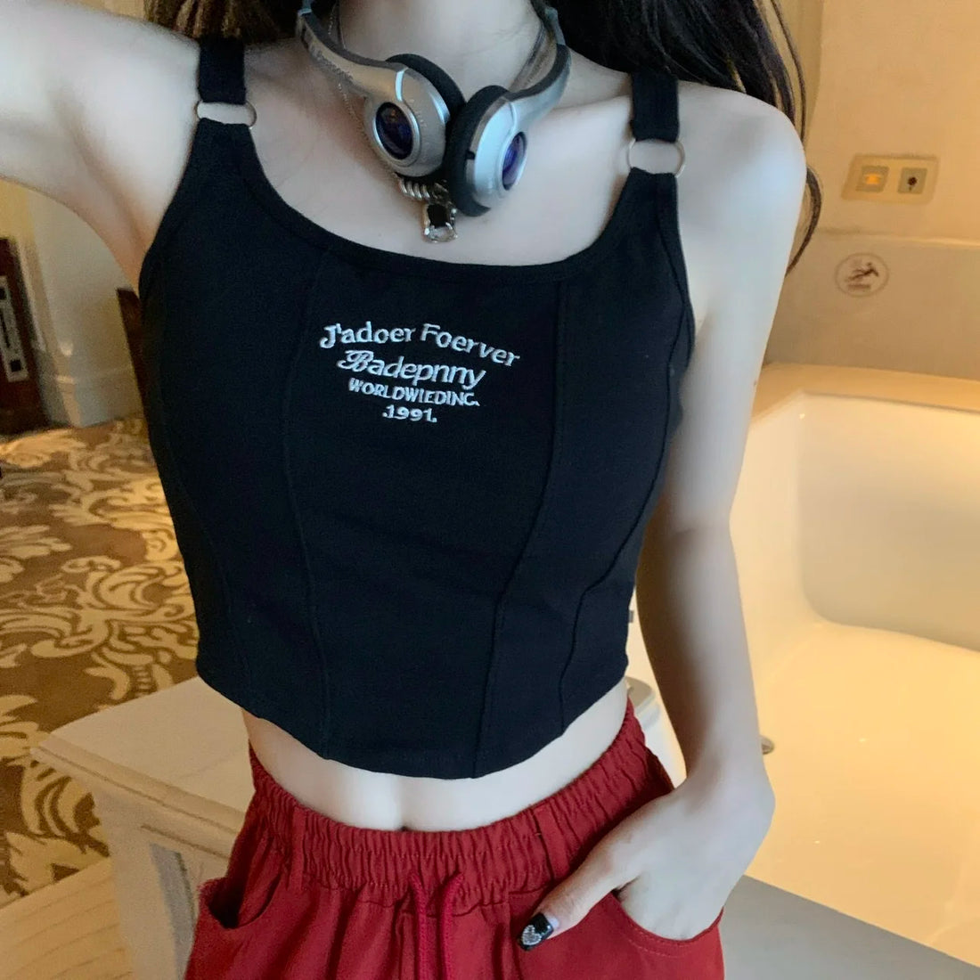 Women Embroid Letter Tank Tops With Bra Pad Casual Camis Y2K Crop Tops For Women Shoulder Belt Iron Ring Tank Tops