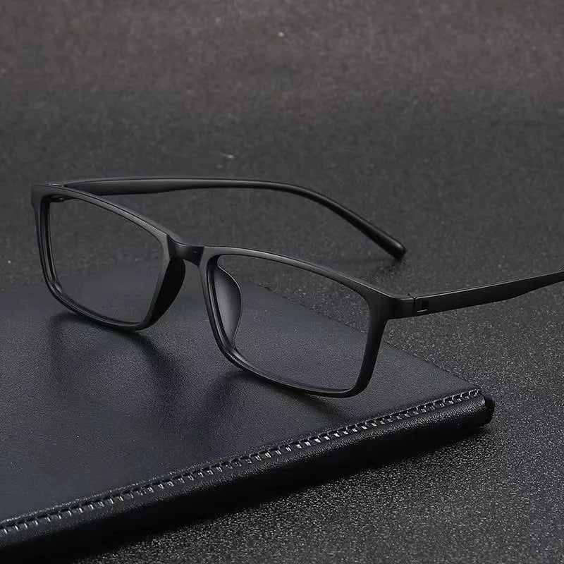 Ultralight Eyewear TR90 Reading Glasses For Men And Women Anti blue Light High Quality Square Presbyopia Glasses For Phone