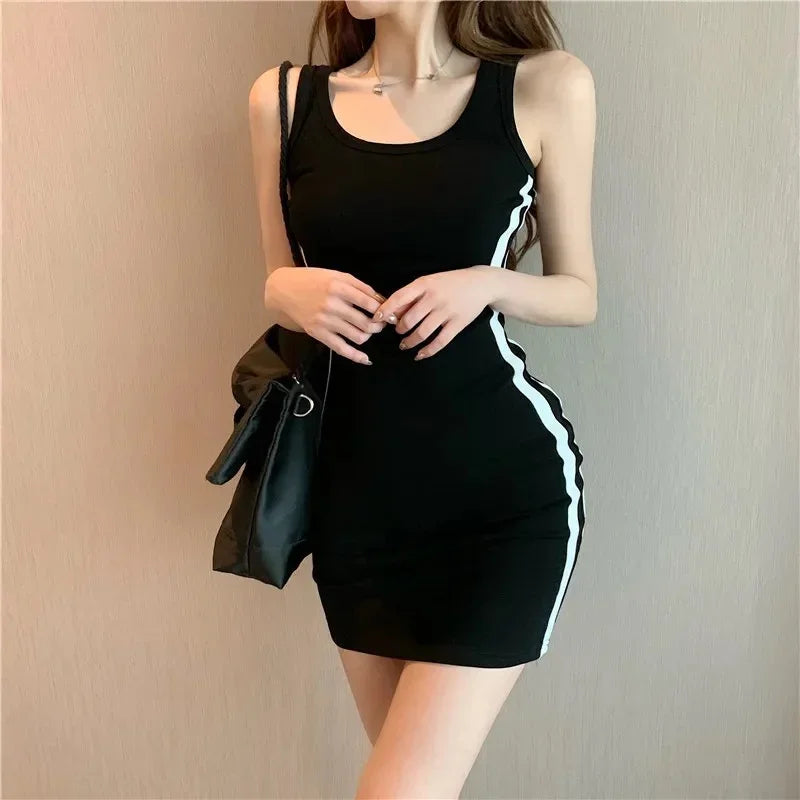Summer ladies casual bodycon dresses ladies spaghetti strap sleeveless sexy stretch slim dress sexy hip wrap slip dress