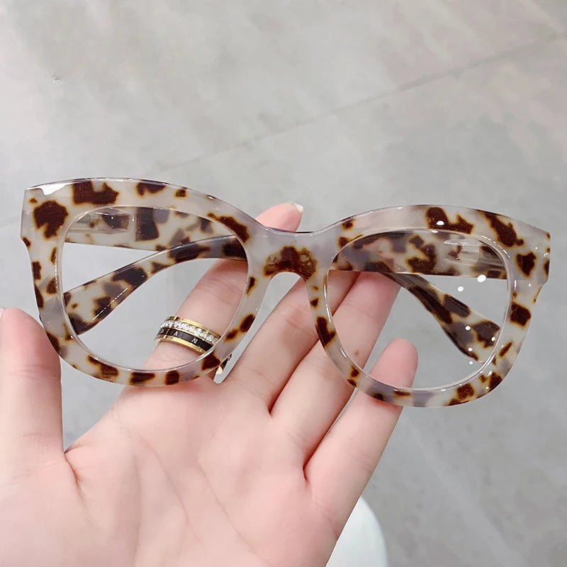 Fashion Reading Glasses Women 2023 New Square Anti Blue Light Presbyopia Eyegalsses Vintage Computer Optical Eyewear +1 .0~ +3.5