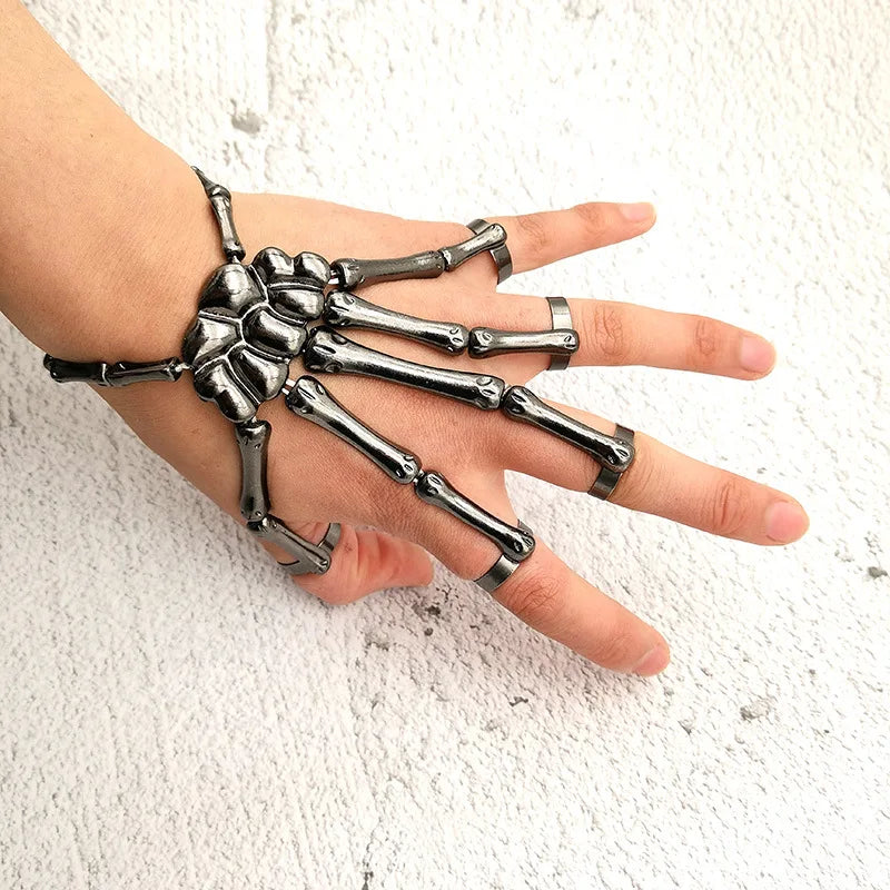Fashion Women Men Gothic Punk Skull Ghost Skeleton Finger Bracelet Hand Chain Bangles for Halloween Femme Party Accessories