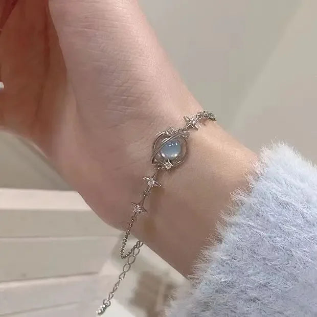 Elegant Crystal Flowers Bracelet For Women Y2K Sweet Girls Moon Cherry Blossom Bow Zircon Bracelets Luxury Designer Jewelry Gift