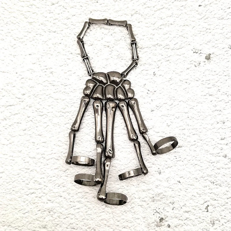 Fashion Women Men Gothic Punk Skull Ghost Skeleton Finger Bracelet Hand Chain Bangles for Halloween Femme Party Accessories