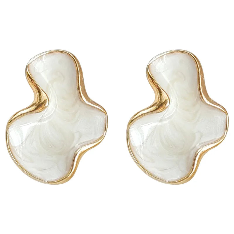 Abstract Alien White Color Cloud Irregular Stud Earring for Women Temperament Ear Jewelry Simple Christmas Valentine's Day Gift