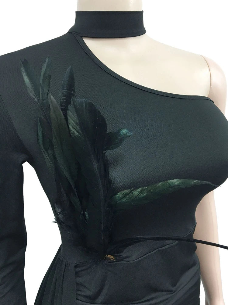 Temperament Women's Dresses Sexy Single Shoulder Feather Patchwork Long Straps Mini Dress Chic Solid Bodycon Party Dress Outfits