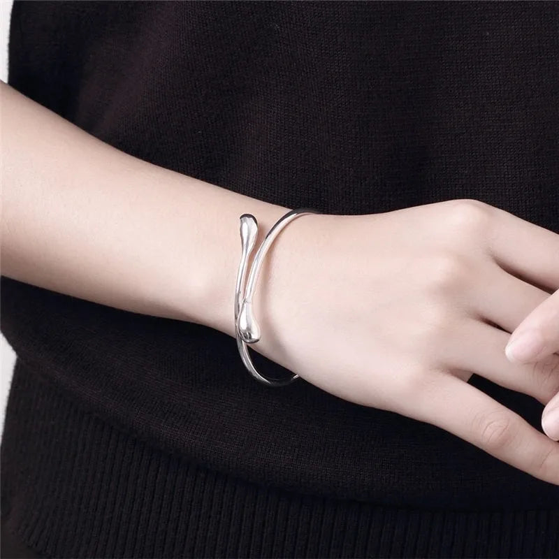 Charm 925 Sterling Silver Water Droplet Jewelry Set For Women Elegant Four-piece Earrings Ring Bracelet Set Personalized Jewelry